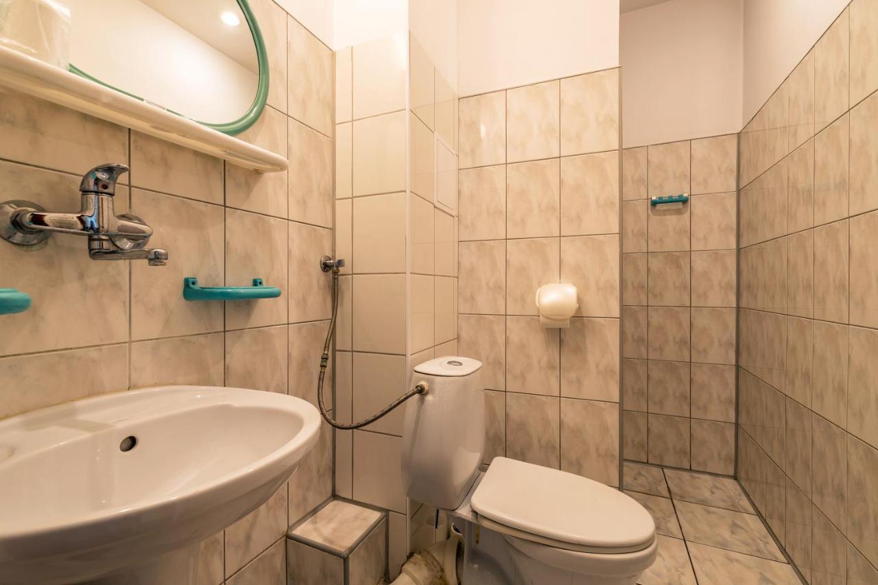 Savoy Wroclaw Hostel Εξωτερικό φωτογραφία