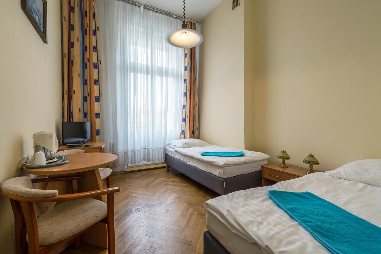 Savoy Wroclaw Hostel Εξωτερικό φωτογραφία