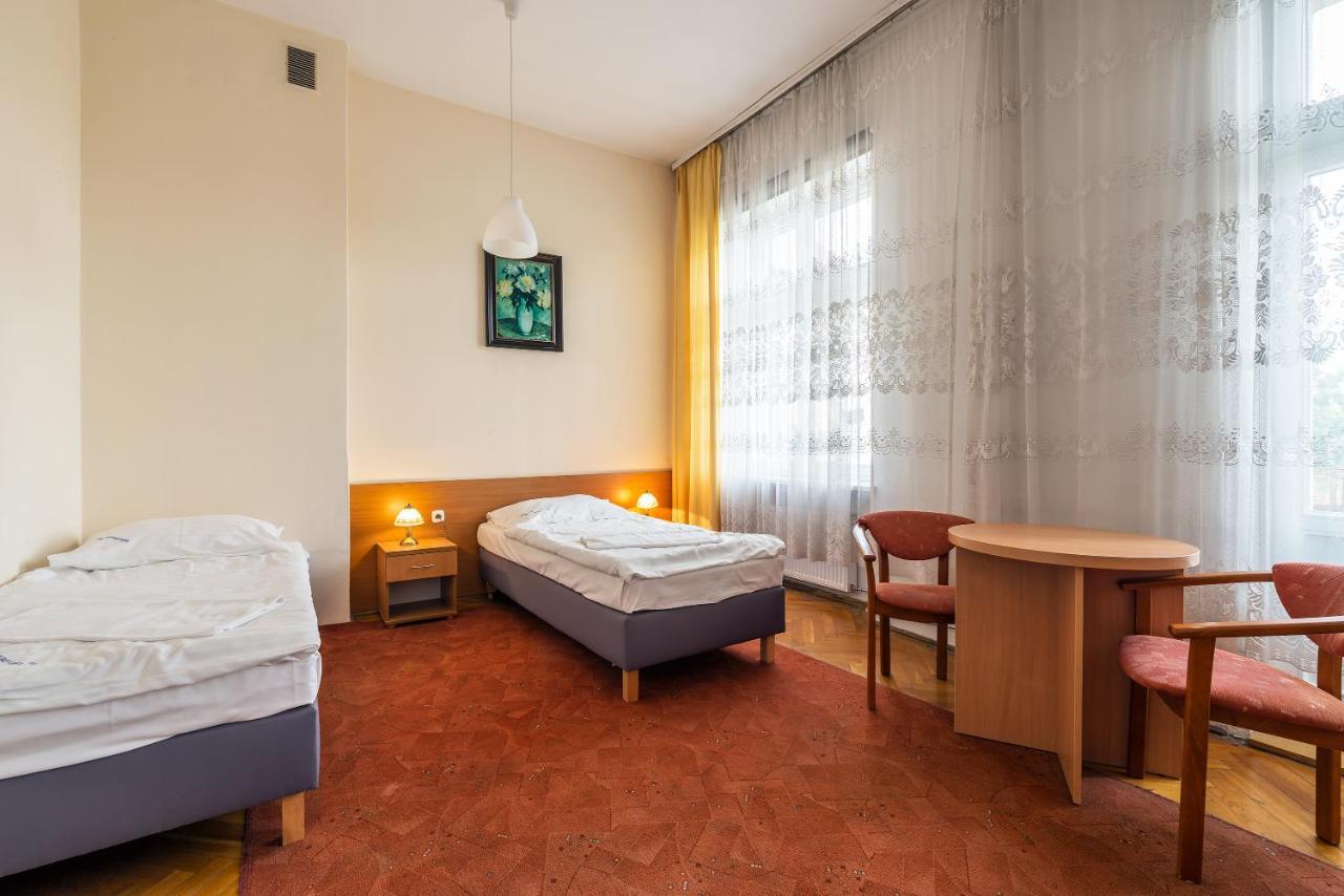 Savoy Wroclaw Hostel Εξωτερικό φωτογραφία